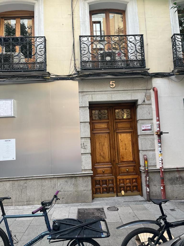 Exyca Malasana Madrid Extérieur photo